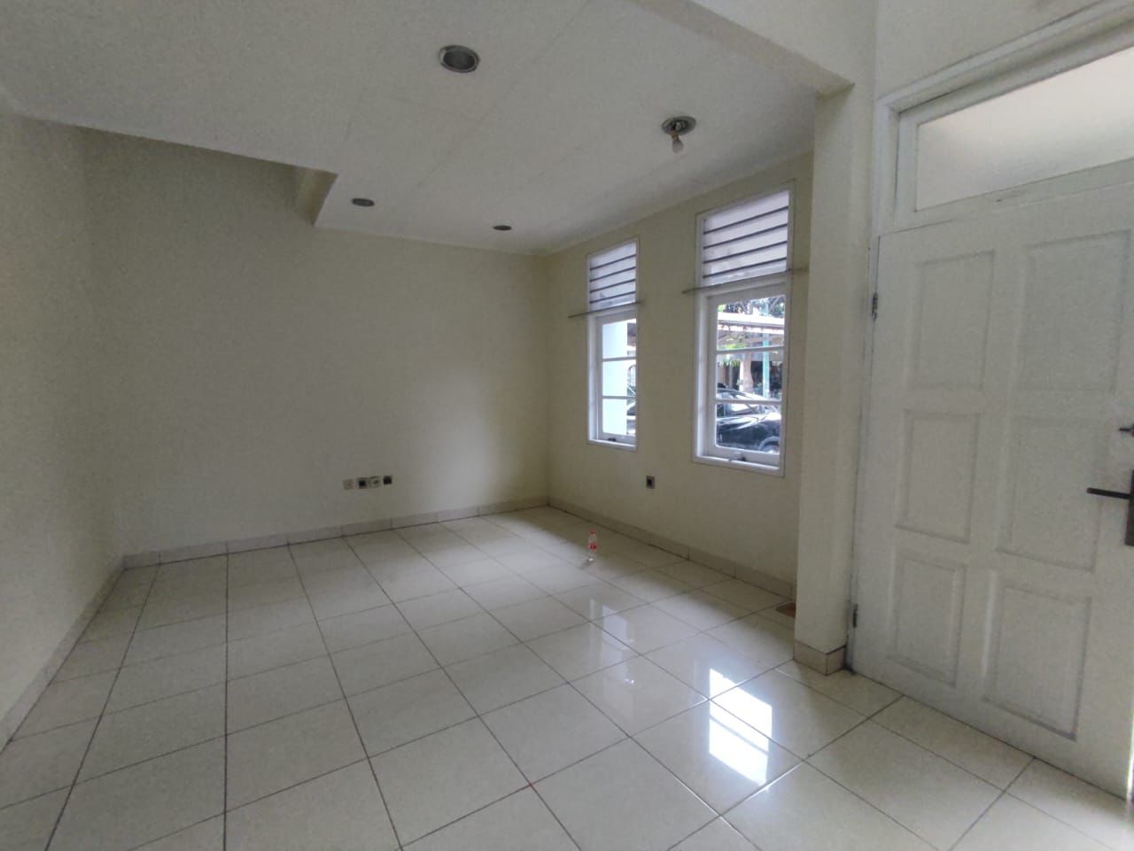 Rumah DiJual di Cluster Meadow Lippo Cikarang